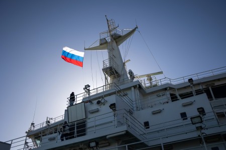 Морские перевозки в Калининград сделали фиксированными