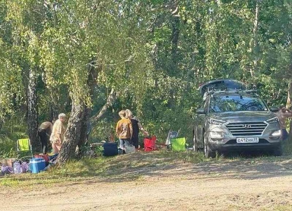 Туристы на &laquo;Хёндэ&raquo; приехали на отдых в Балтийск с топором и бензопилой 