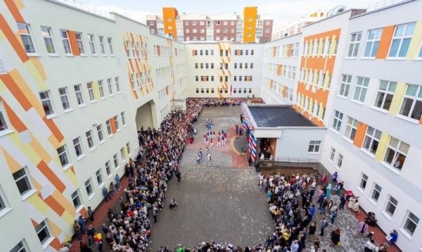 Школу на Сельме лишат элитного статуса