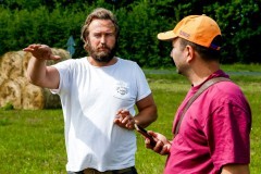 
						&laquo;На паровозе по полю&raquo;: под Зеленоградском открыли сафари-парк с необычными коровами (фото)			Избранное								