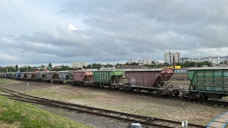 Власти рассчитывают до июля закрыть дефицит цемента в Калининградской области