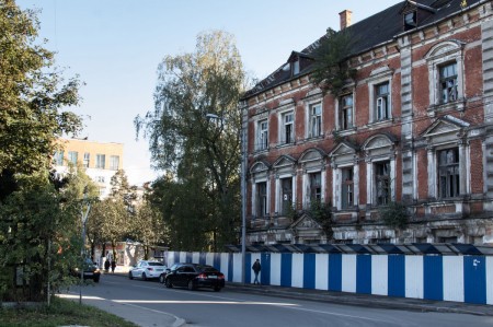 Бывшая компания Гарри Гольдмана заявила точечную застройку за Янтарной мануфактурой