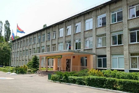 У школы №47 отсудили 50 тыс. руб. за сломанную челюсть ученицы