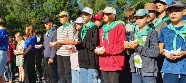 27 июля 2023 года школьники Калининграда почтили память детей, погибших во время вооружённого конфликта на Донбассе