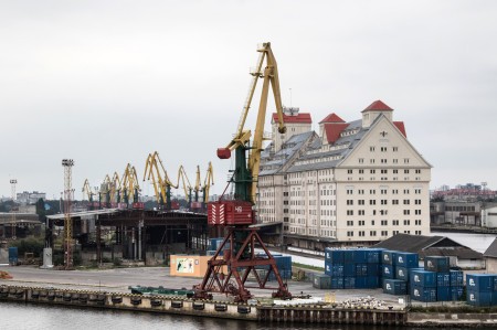 Государство изъяло 46,5 % акций &laquo;Калининградского морского торгового порта&raquo; у британского офшора и Дмитрия Пурима