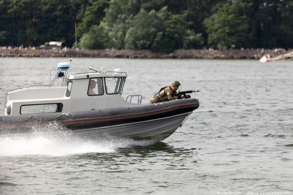 День ВМФ в Балтийске: как прошел парад кораблей Балтфлота (фото) День ВМФ в Балтийске: как прошел парад кораблей Балтфлота (фото)
