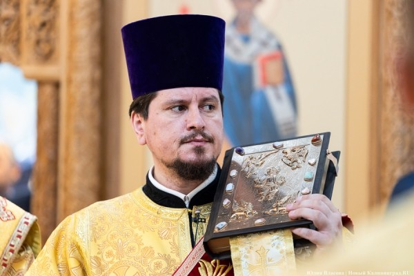 «Не духовная смерть людей, а некий сон»: в Калининграде с визитом побывал патриарх Кирилл (фото) «Не духовная смерть людей, а некий сон»: в Калининграде с визитом побывал патриарх Кирилл (фото)