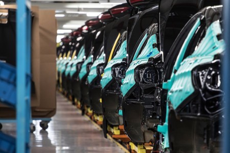 &laquo;Автотор&raquo; заявил инвестиции 12,87 млрд руб. в производство электрокаров и электродвигателей в Калининграде