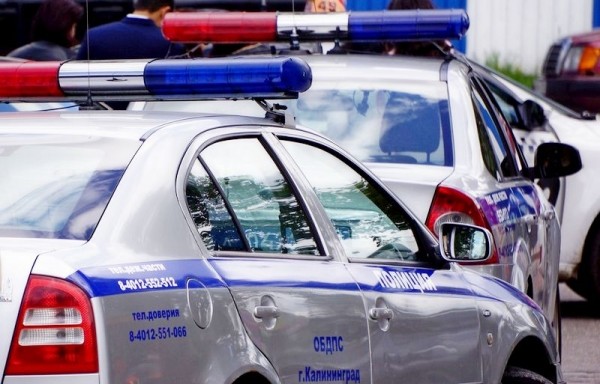 В Калининграде 42-летняя женщина с пистолетом напала на полицейского В Калининграде 42-летняя женщина с пистолетом напала на полицейского