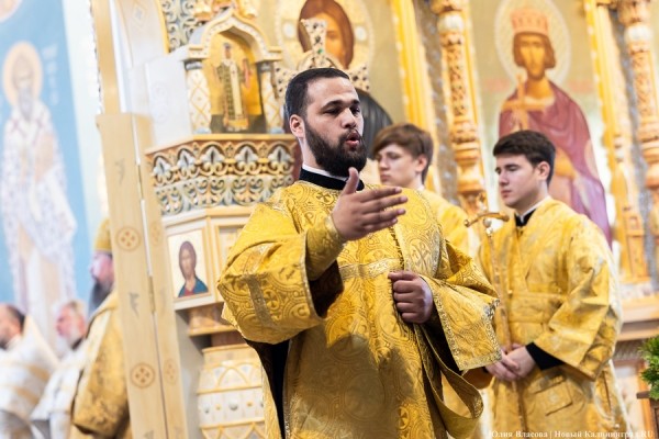 «Не духовная смерть людей, а некий сон»: в Калининграде с визитом побывал патриарх Кирилл (фото) «Не духовная смерть людей, а некий сон»: в Калининграде с визитом побывал патриарх Кирилл (фото)