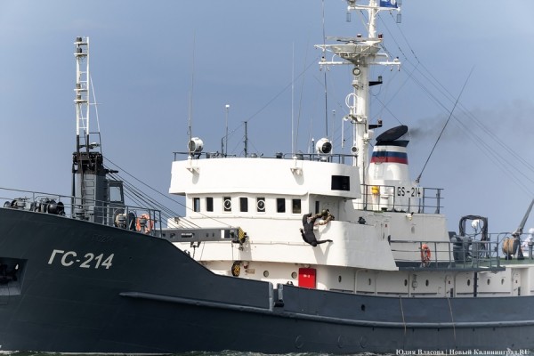 День ВМФ в Балтийске: как прошел парад кораблей Балтфлота (фото) День ВМФ в Балтийске: как прошел парад кораблей Балтфлота (фото)