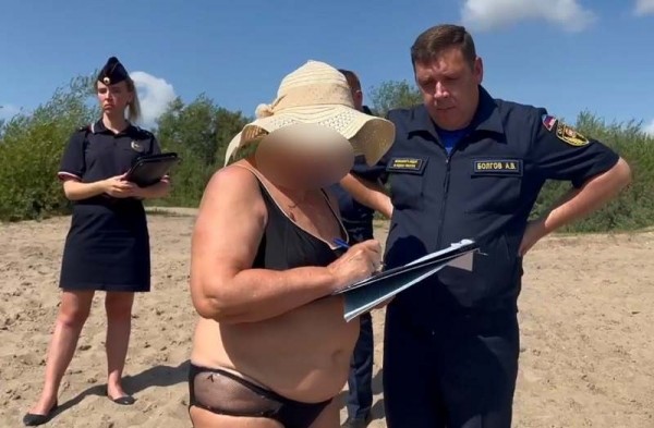 Детей и взрослых застали в опасной воде Преголи Детей и взрослых застали в опасной воде Преголи