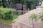 «Рельсы под дождём»: в Калининграде начали ремонтировать участок Фестивальной аллеи (фото)
«Рельсы под дождём»: в Калининграде начали ремонтировать участок Фестивальной аллеи (фото)